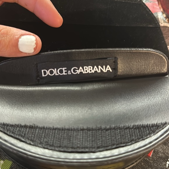 Dolce and Gabbana cheetah sunglasses diamond engraved DG comes with case - Picture 8 of 8